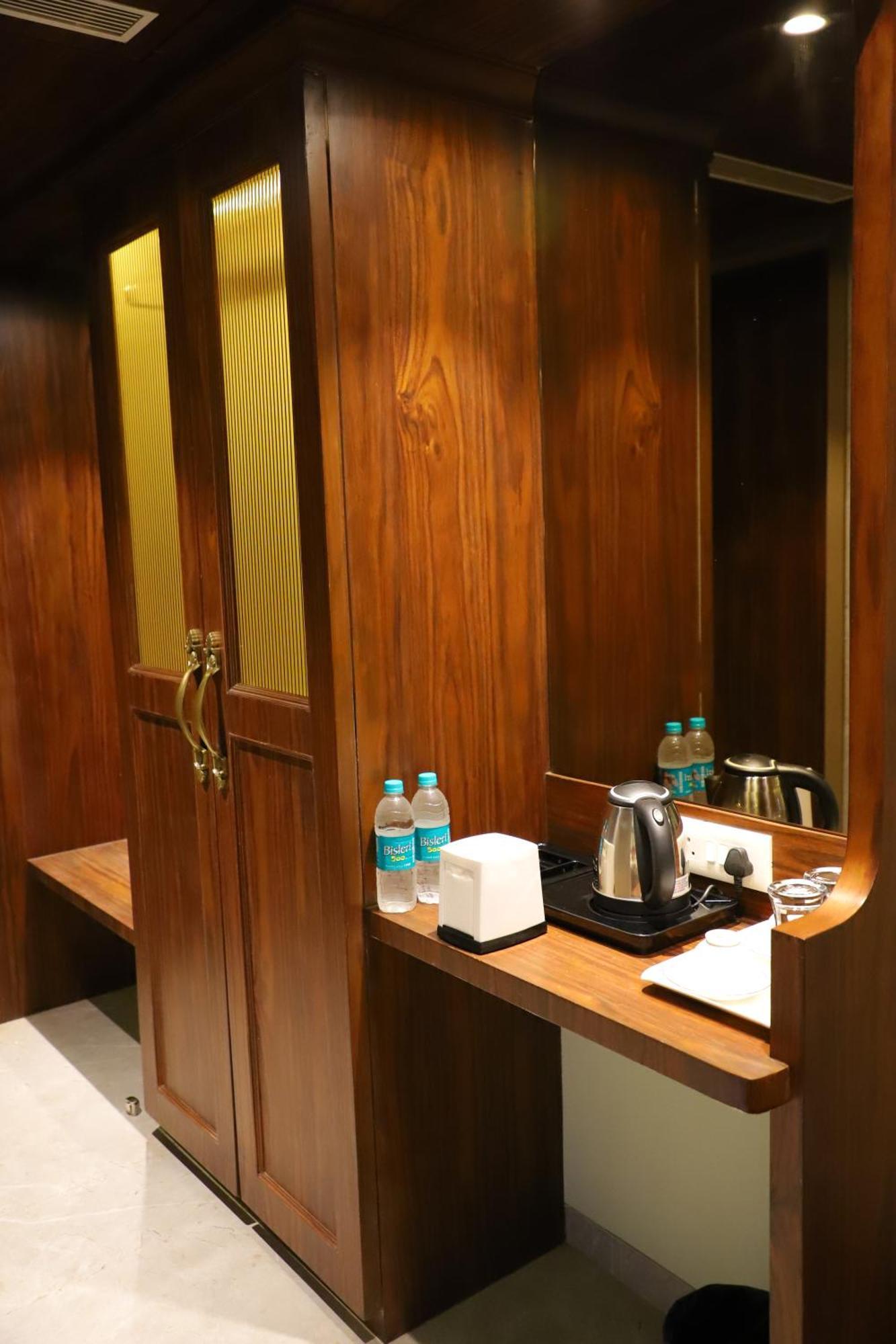 Le Vivanta Virar Luaran gambar