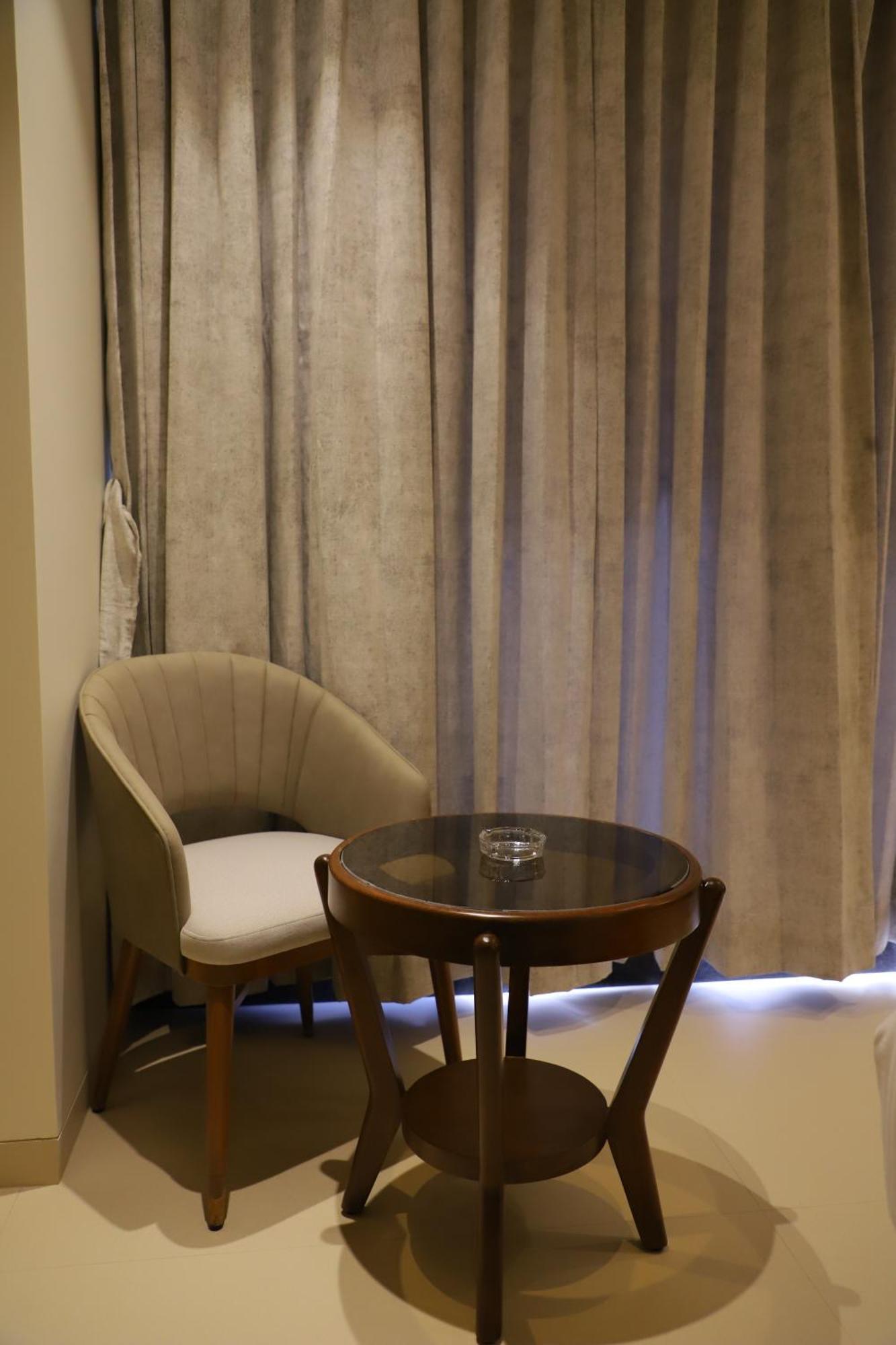 Le Vivanta Virar Luaran gambar